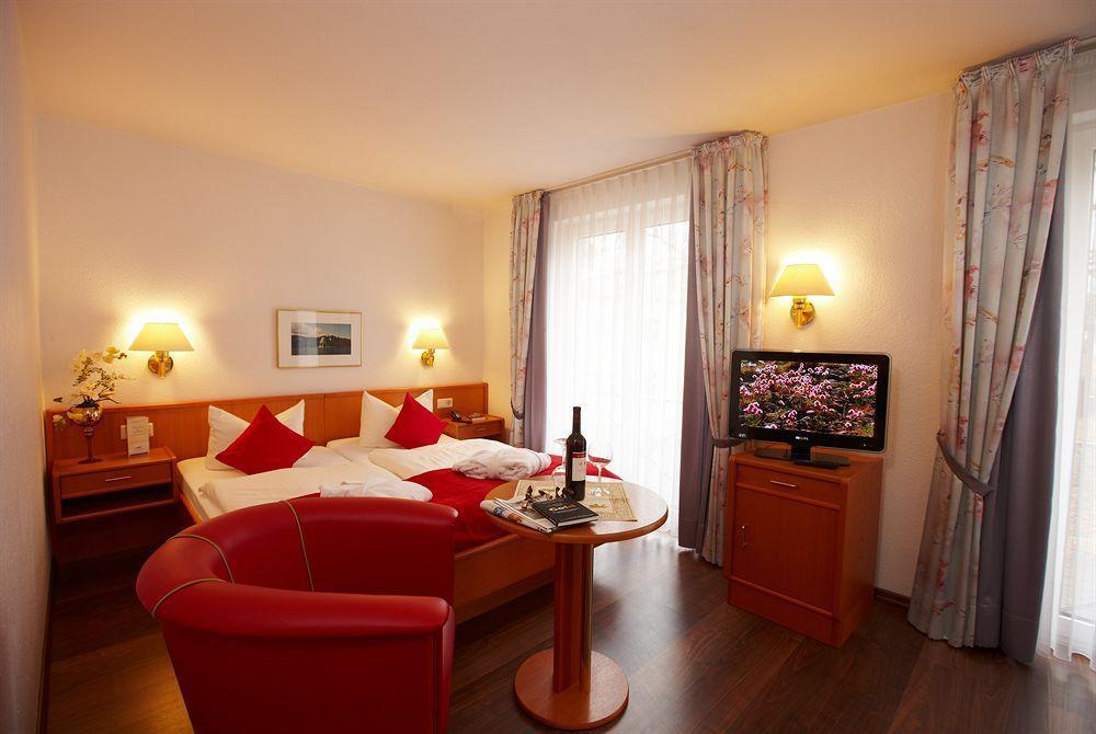 R&R Strandhotel Baabe Extérieur photo